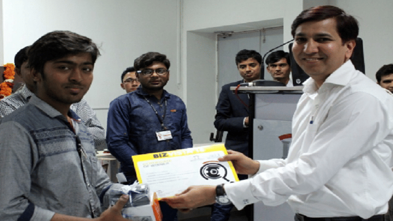 RK University, School of Management Rajkot  Academic Building photo 3